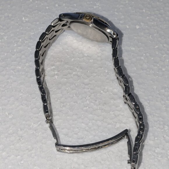 ESQUIRE Freedom Two Tone Date Women's Wristwatch - Picture 3 of 8